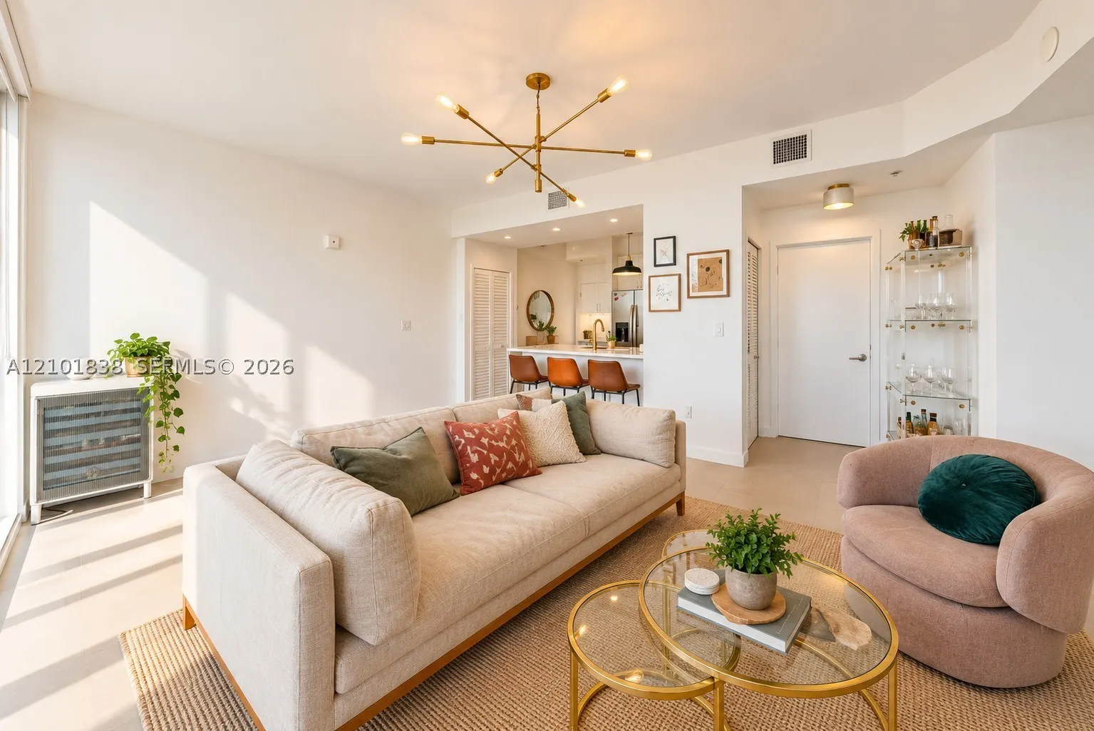 2020 Prairie Ave #404