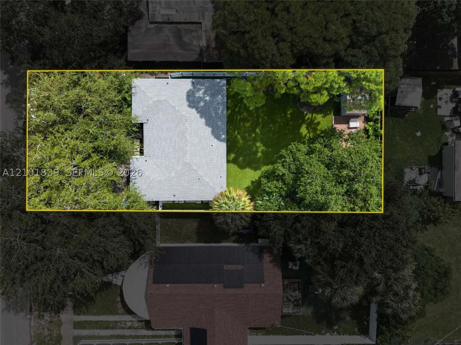 433 NW 15th Way