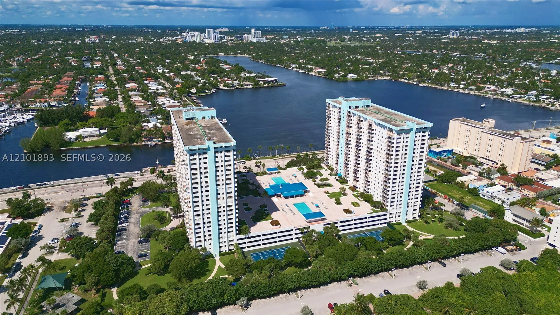 1201 S Ocean Dr #1610S