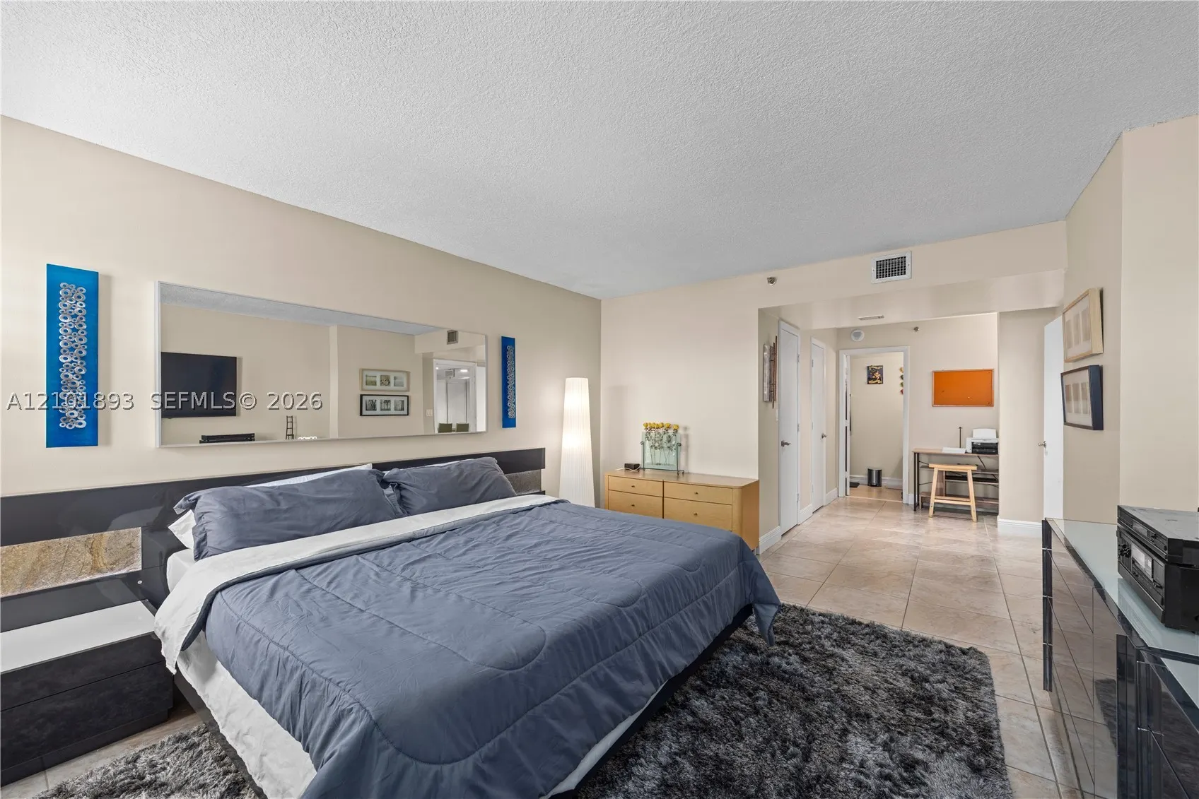 1201 S Ocean Dr #1610S