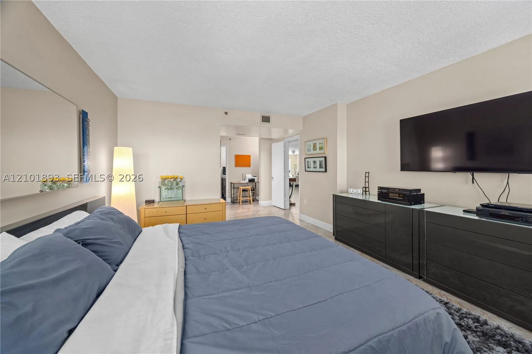 1201 S Ocean Dr #1610S