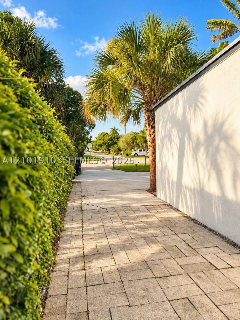 3130 SW 14th St