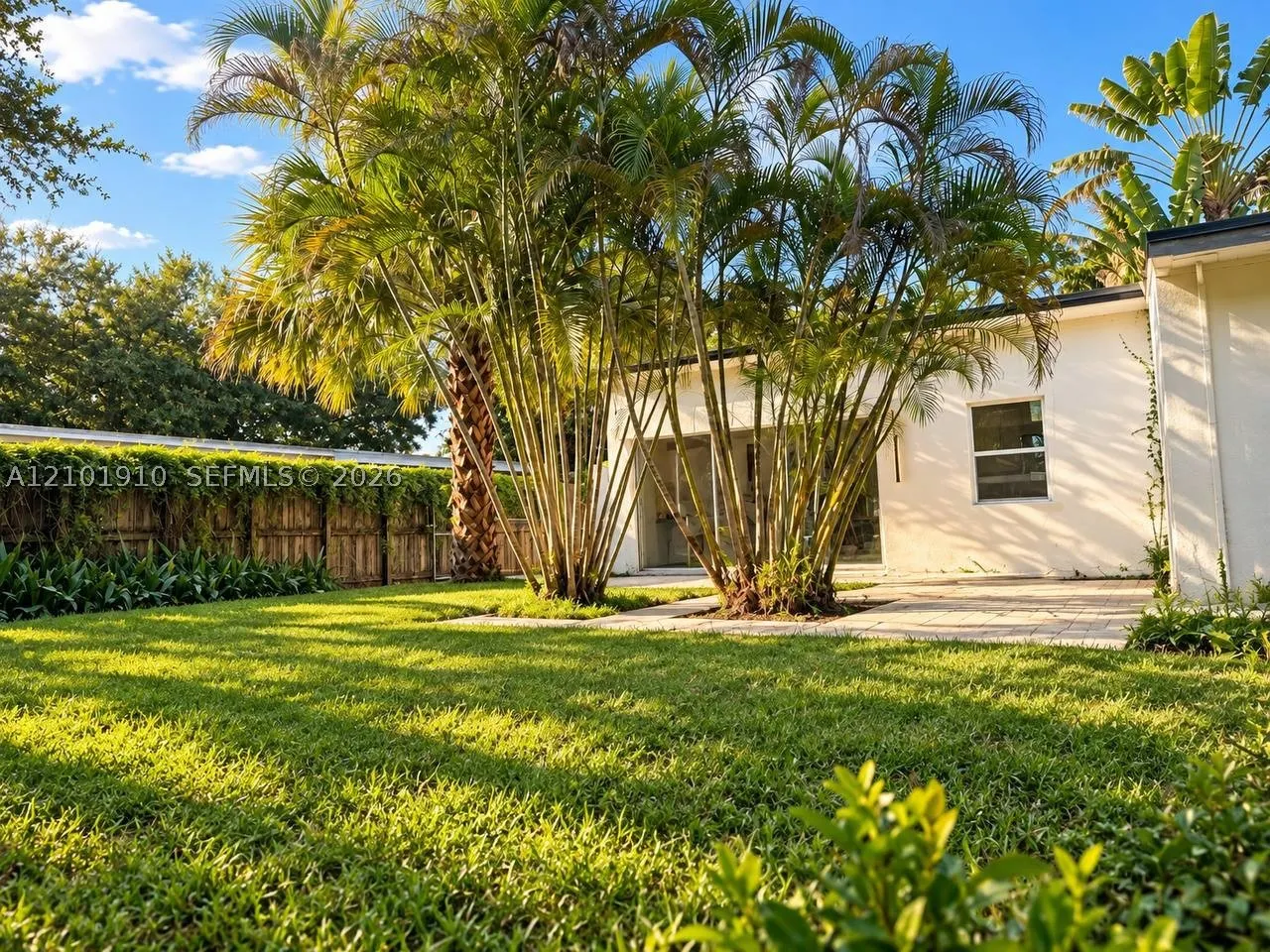 3130 SW 14th St