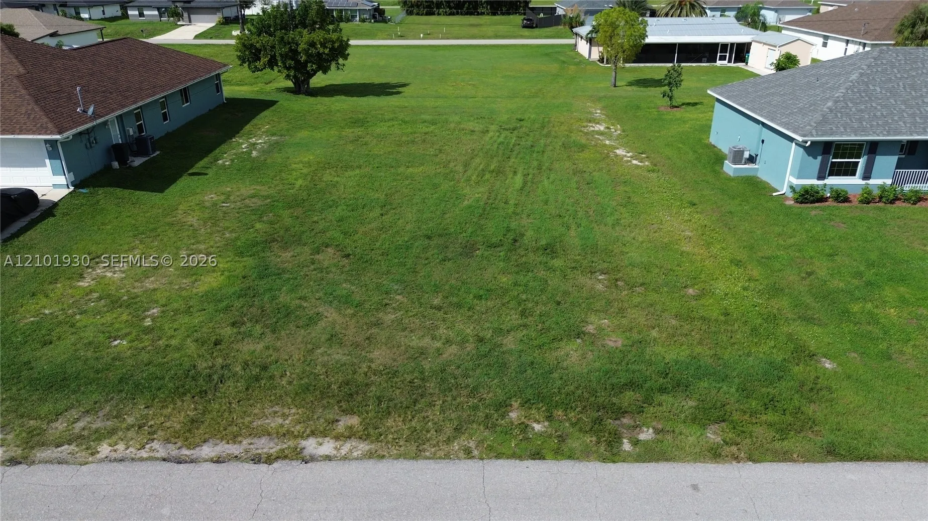 2045 NE 24th Ter