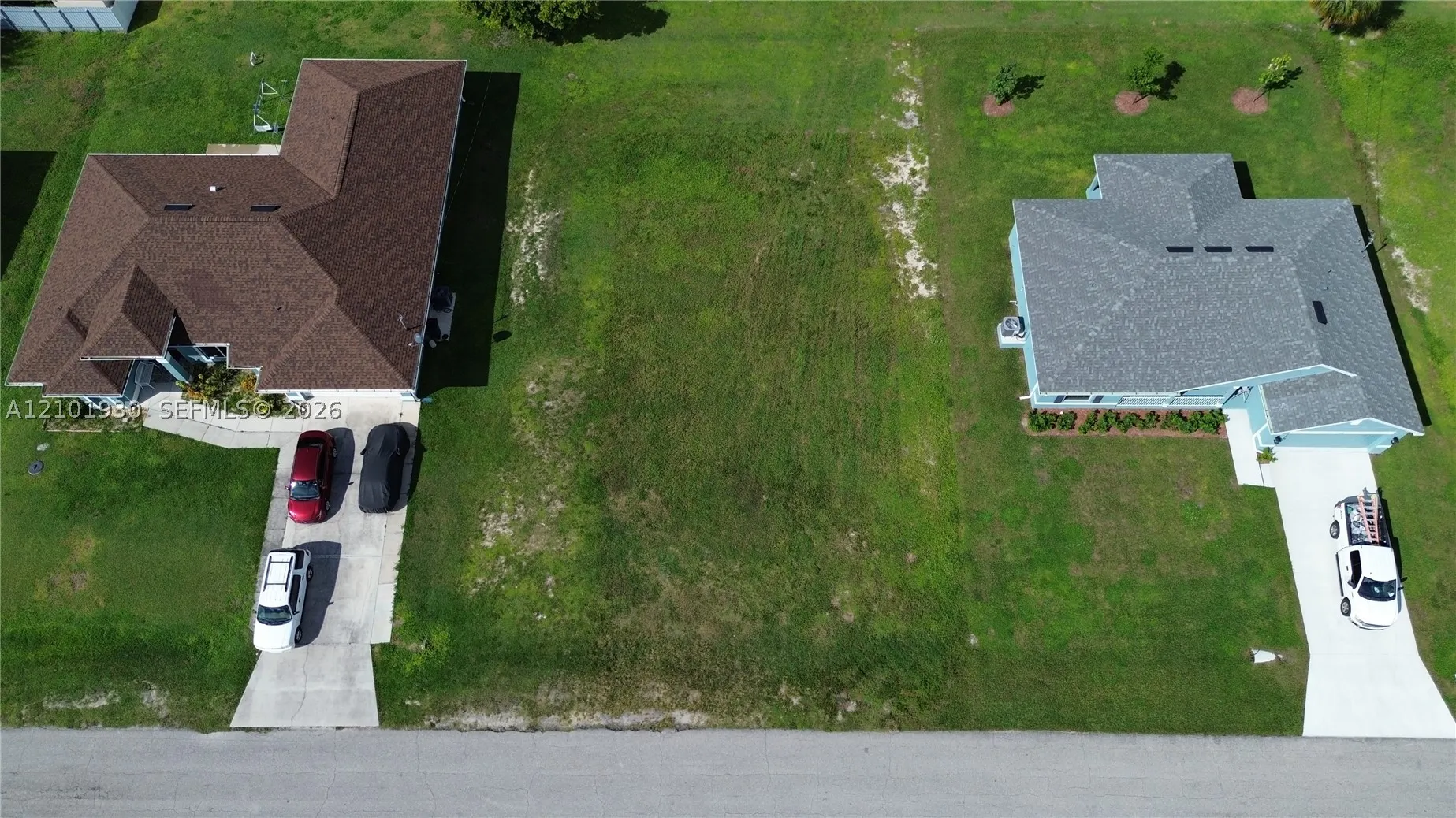 2045 NE 24th Ter