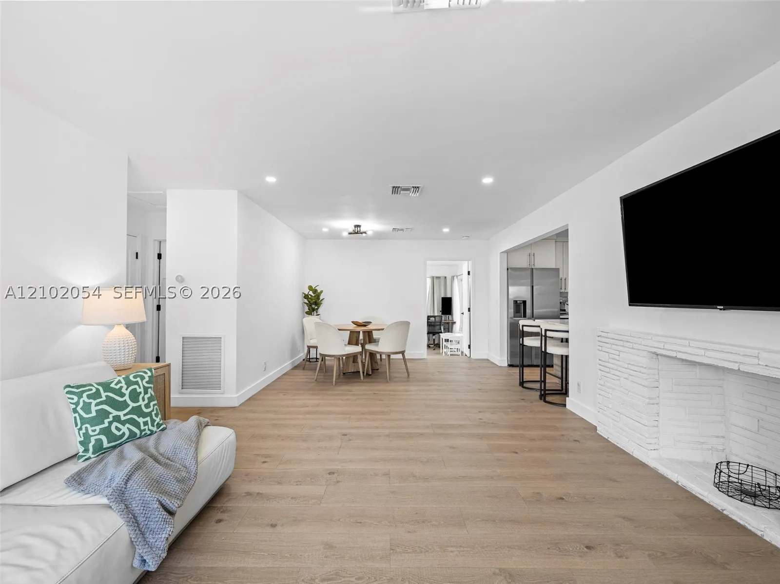 231 SW 28th Ter