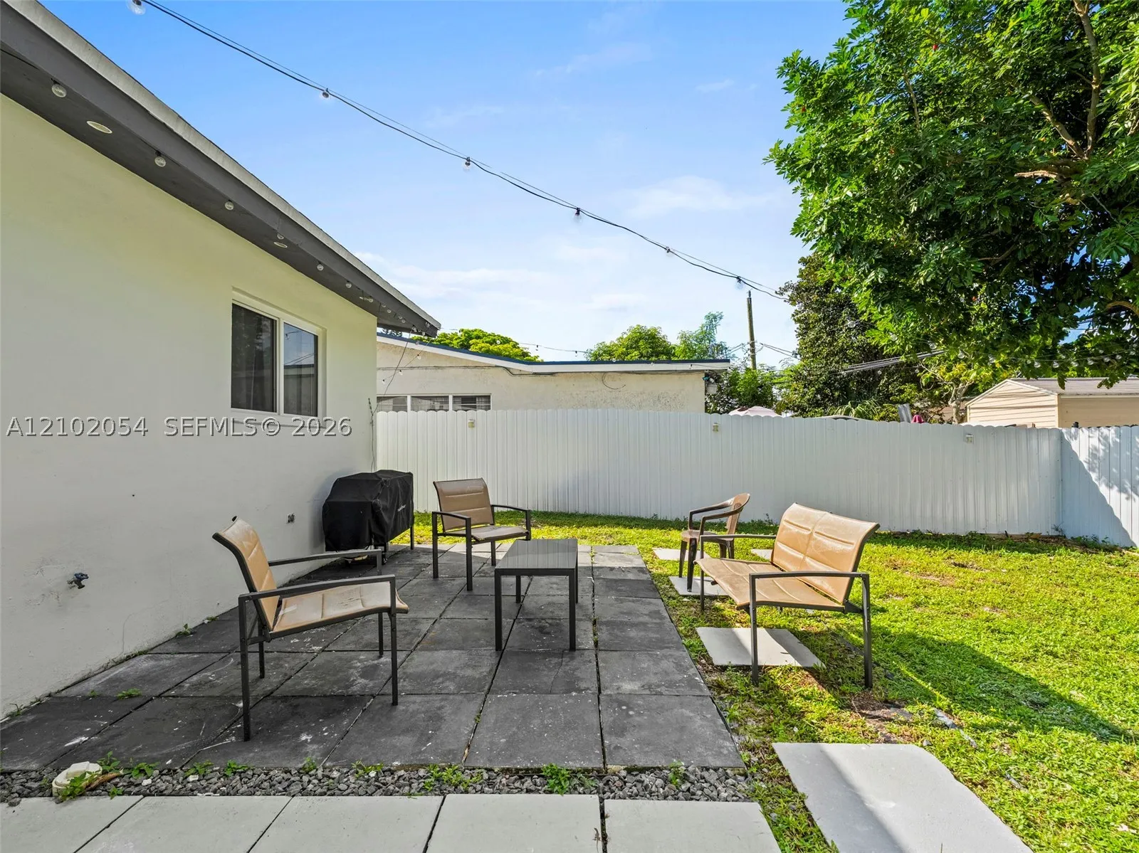 231 SW 28th Ter