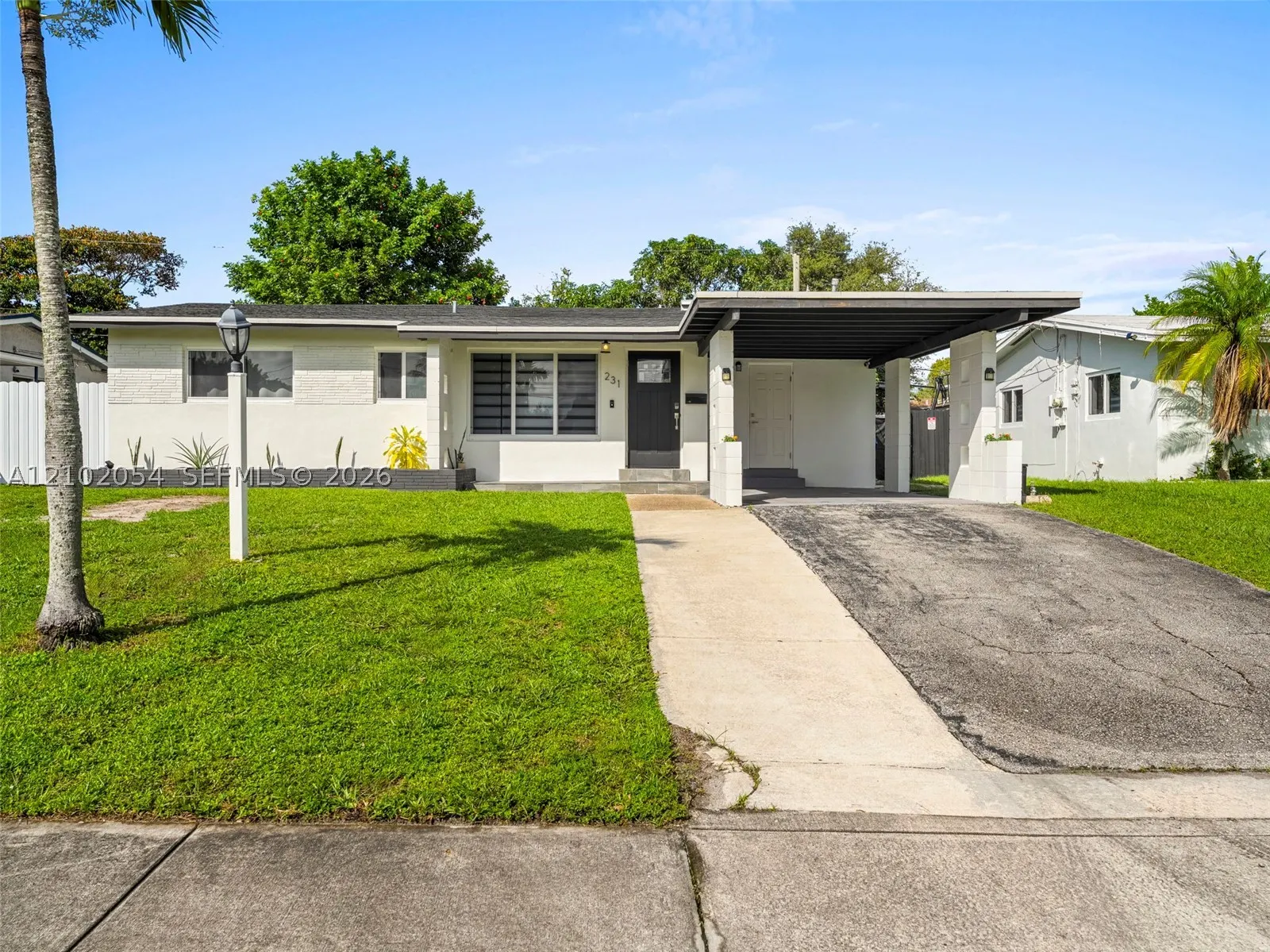 231 SW 28th Ter