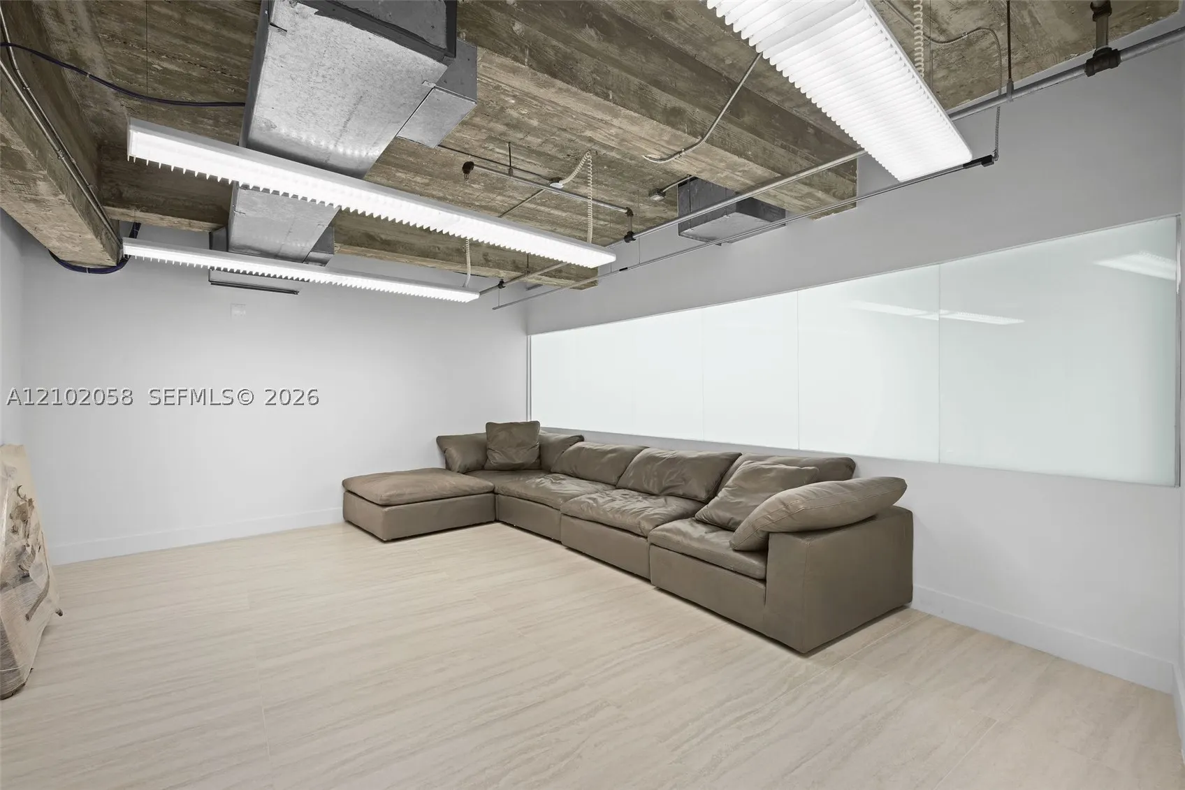 605 Lincoln Rd #500