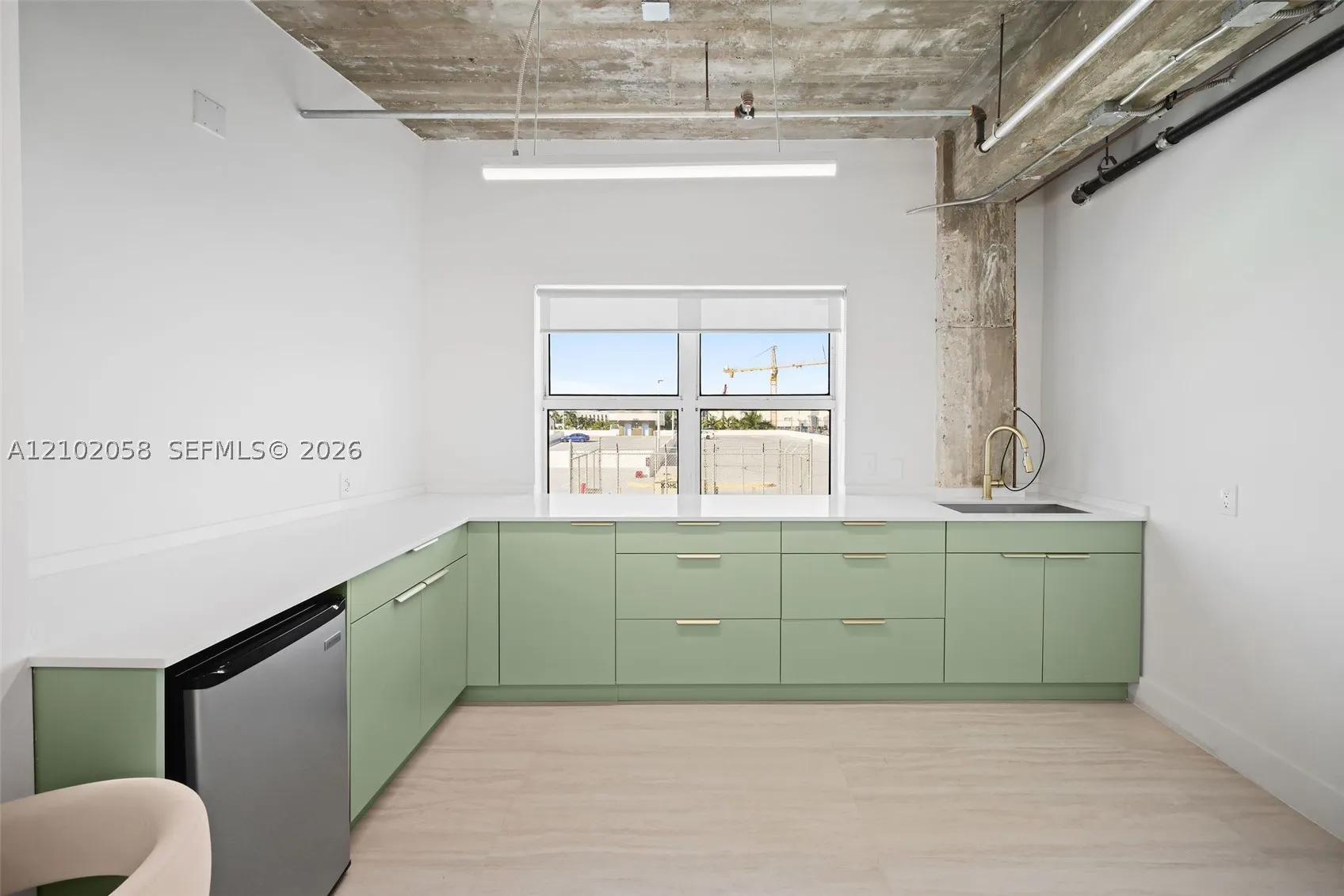 605 Lincoln Rd #500