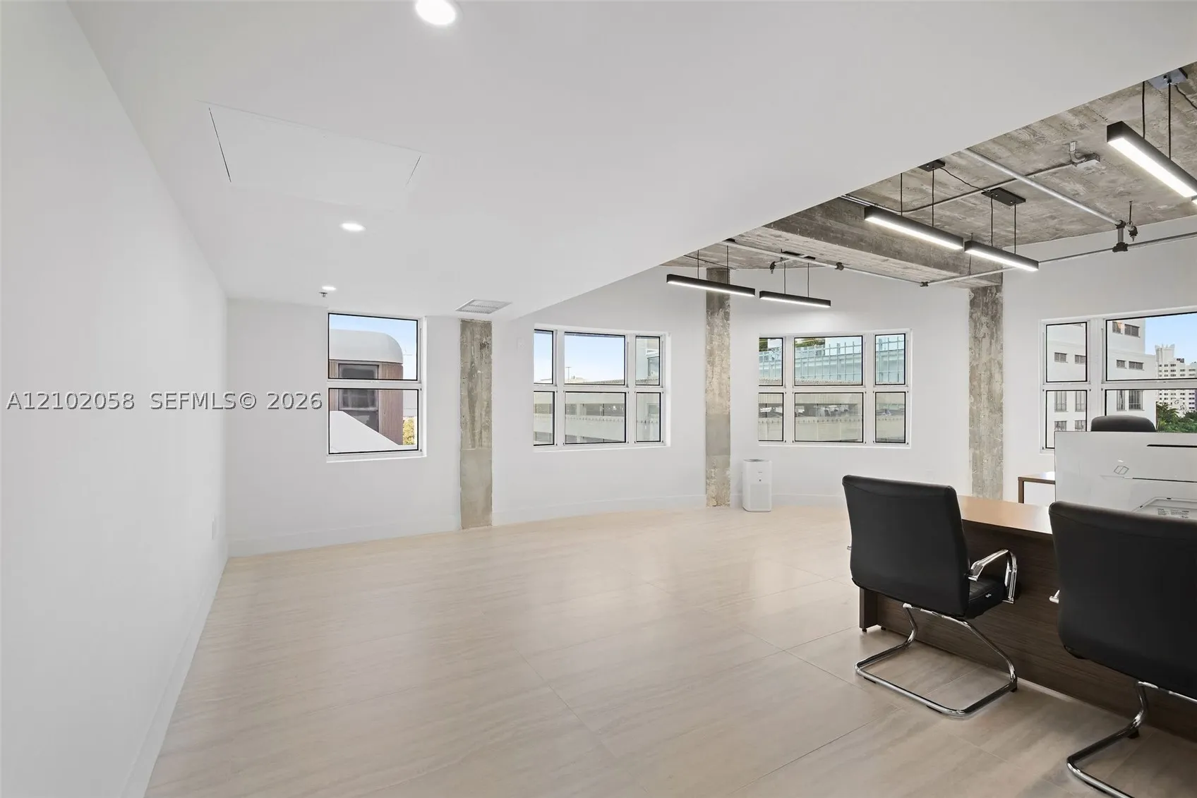 605 Lincoln Rd #500