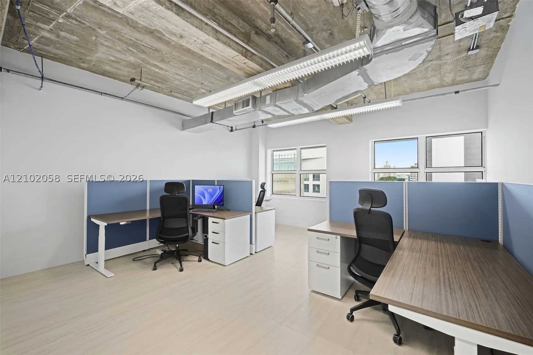 605 Lincoln Rd #500