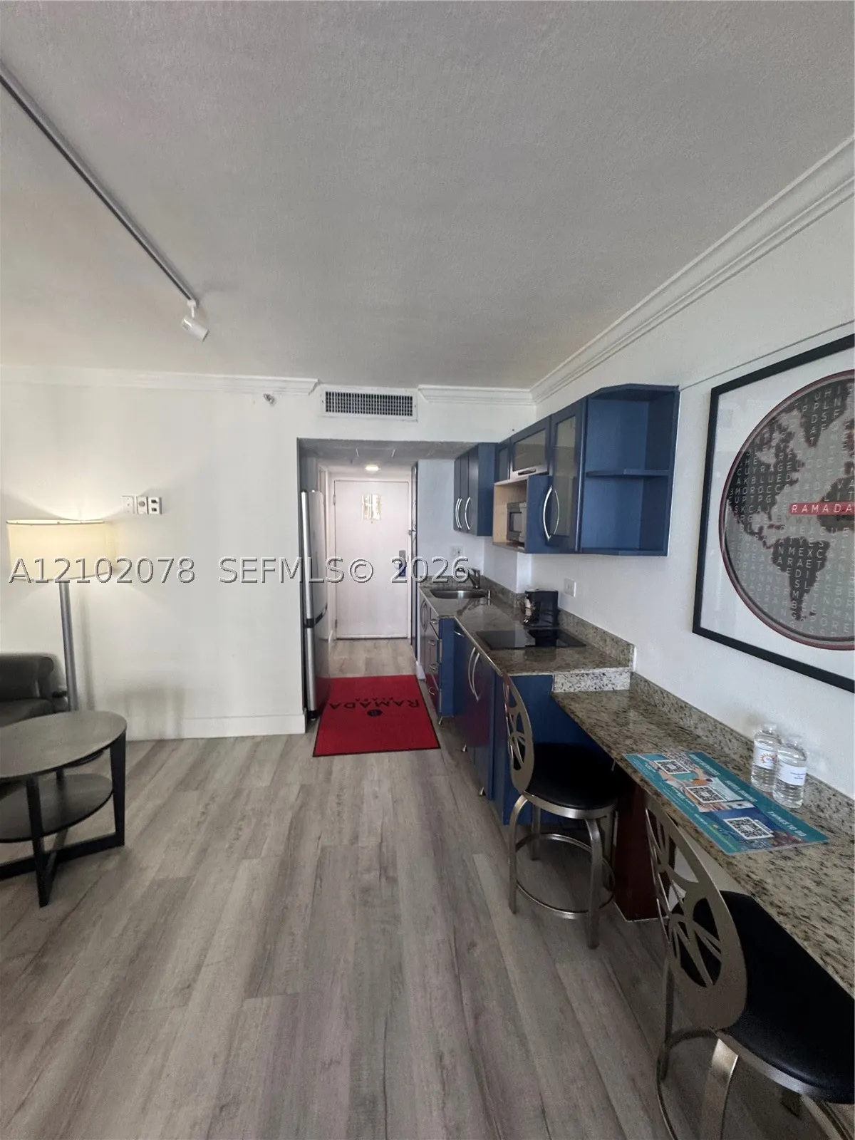 19201 Collins Ave #918
