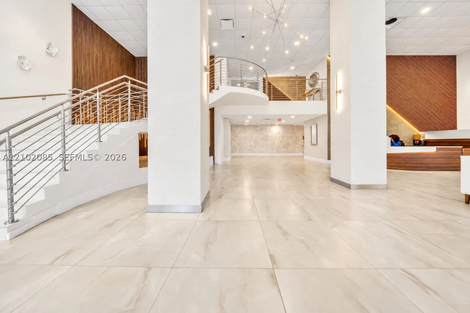 3000 S Ocean Dr #1208