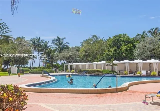 3000 S Ocean Dr #1208