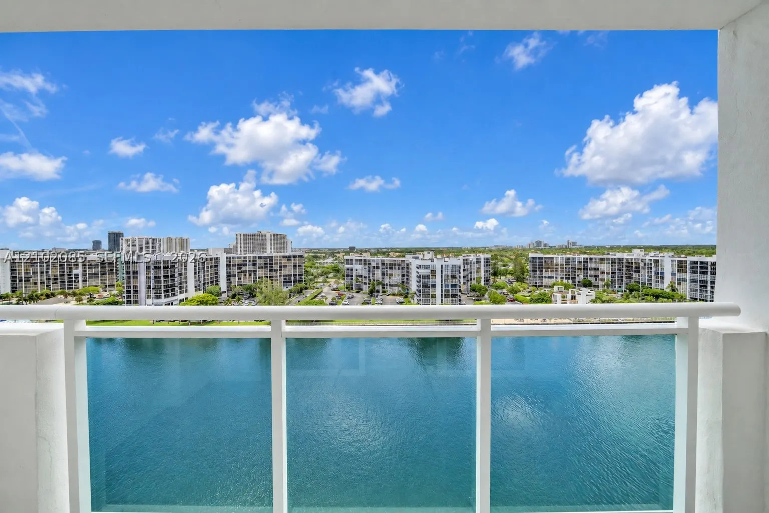 3000 S Ocean Dr #1208