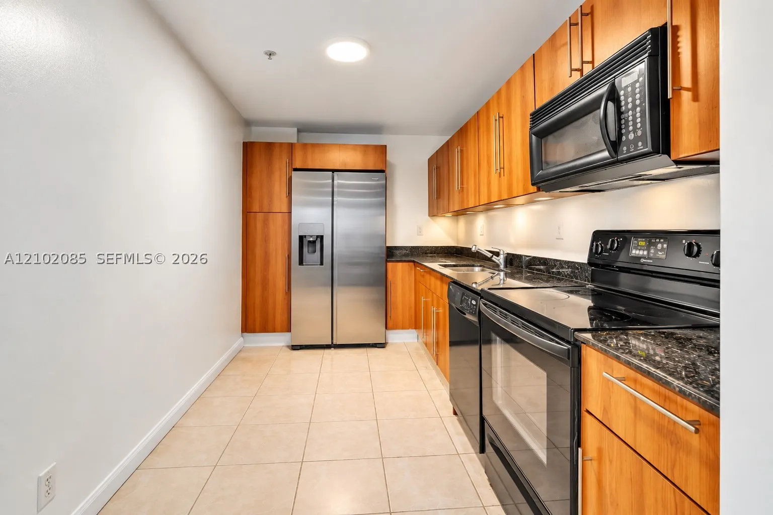 3000 S Ocean Dr #1208
