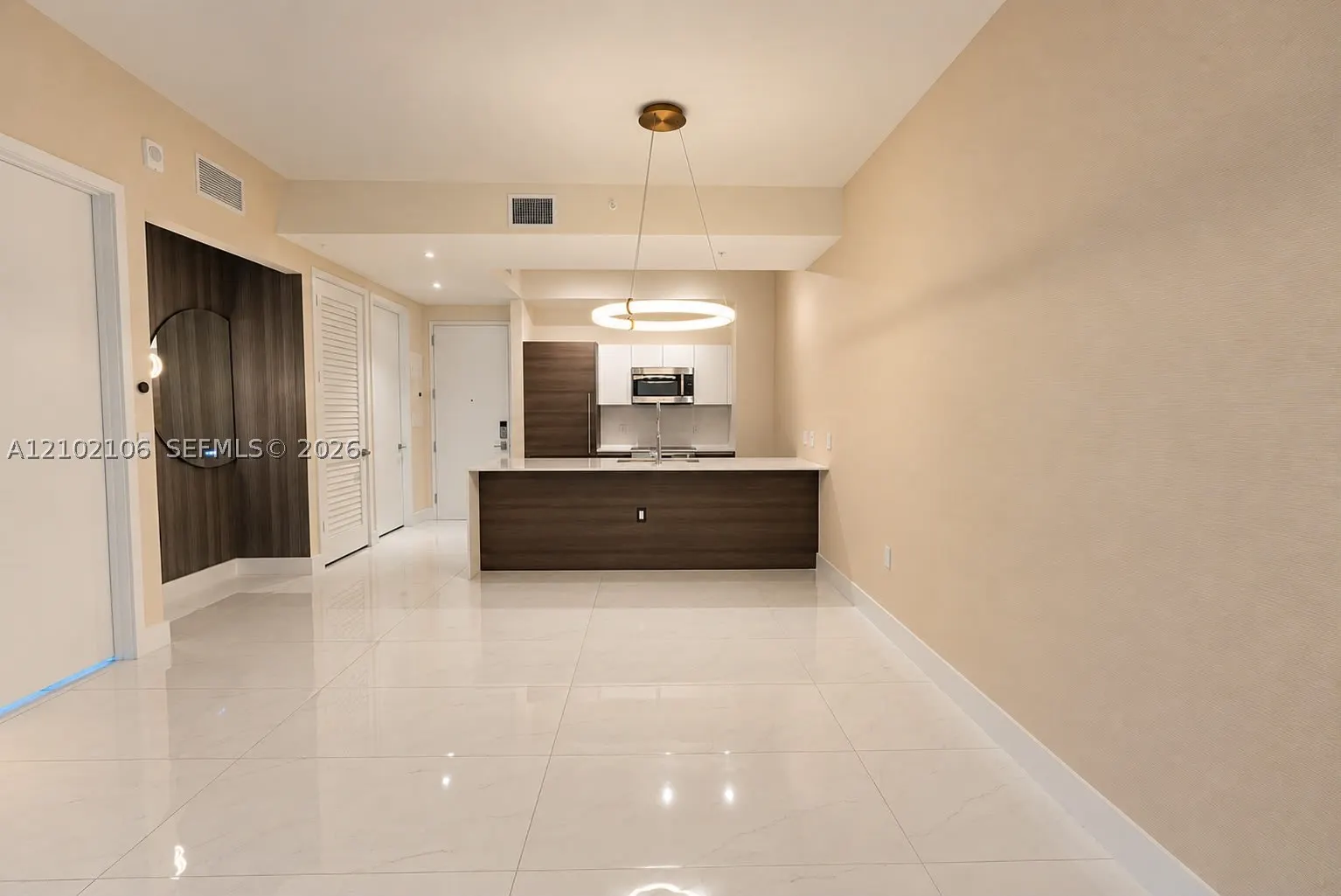301 Altara Ave #403
