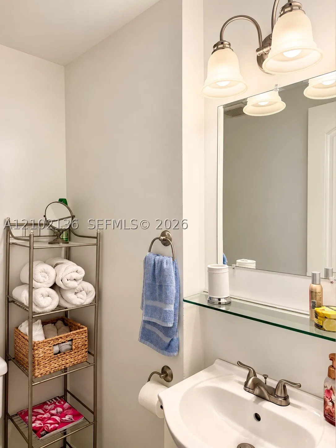 121 Eleuthera Dr