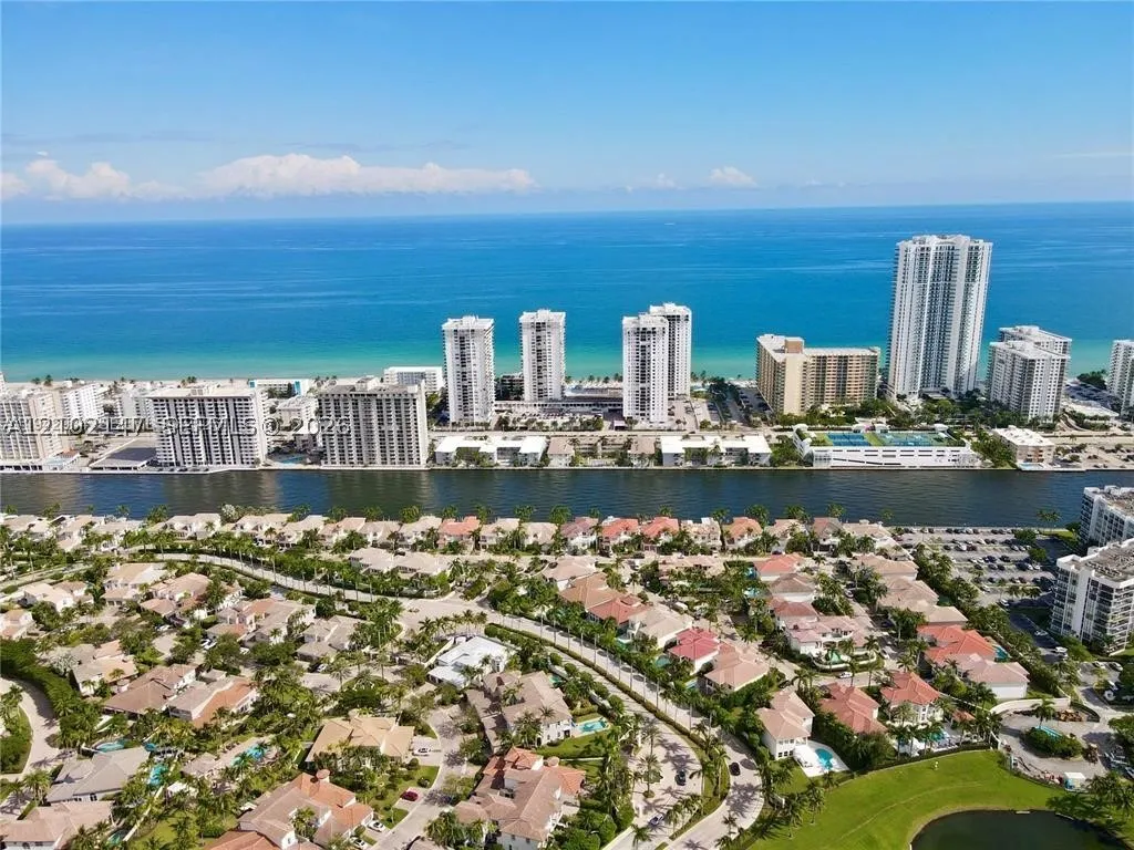 2400 S Ocean Dr #302