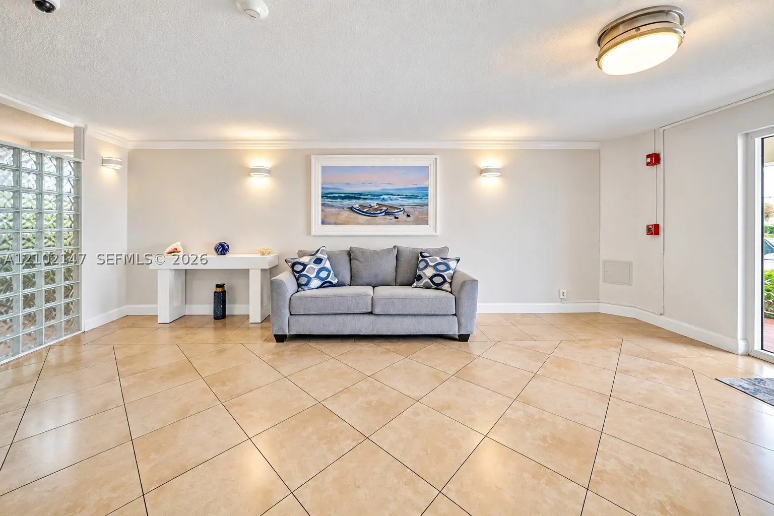 2400 S Ocean Dr #302