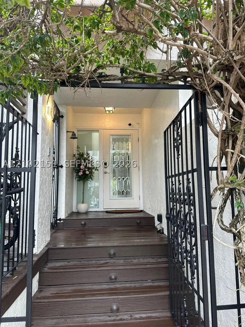 424 Hendricks Isle #7