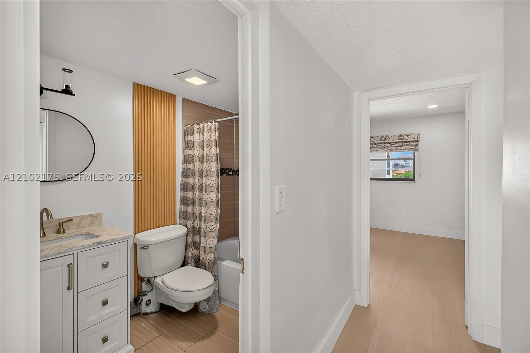 525 Coral Way #403