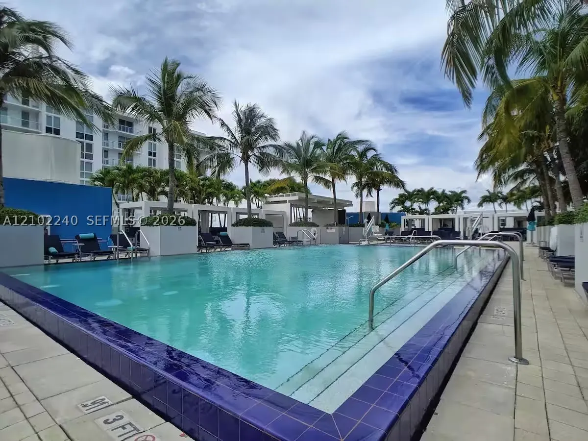 3101 Bayshore Dr #1205