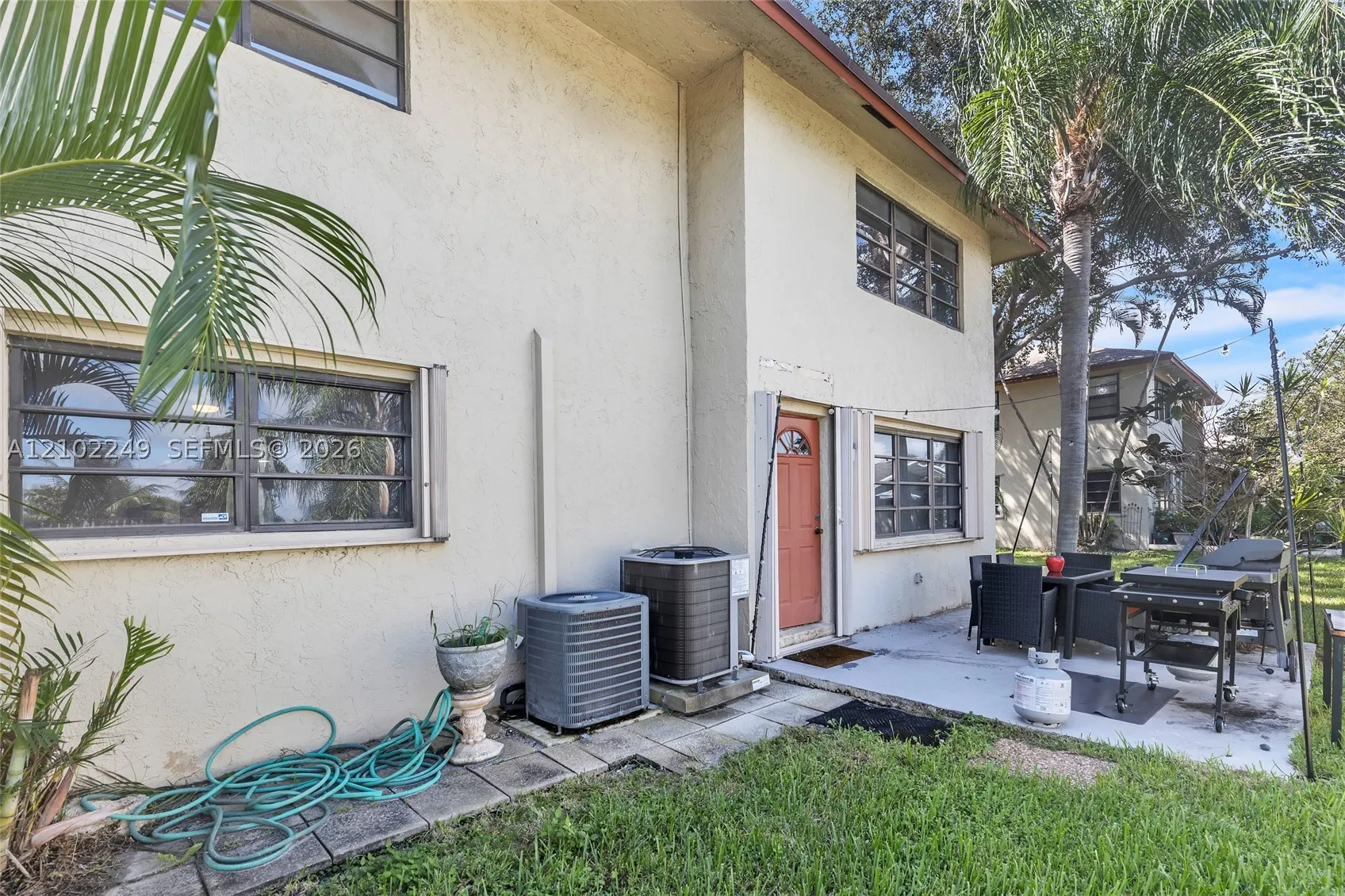 1769 NE 40th Pl #505
