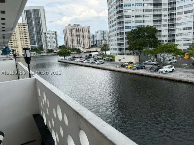2500 Diana Dr #308