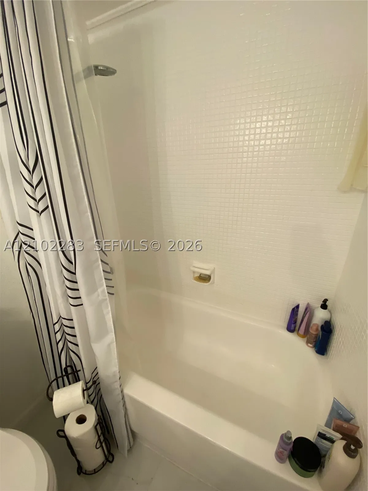 1000 West Avenue #531