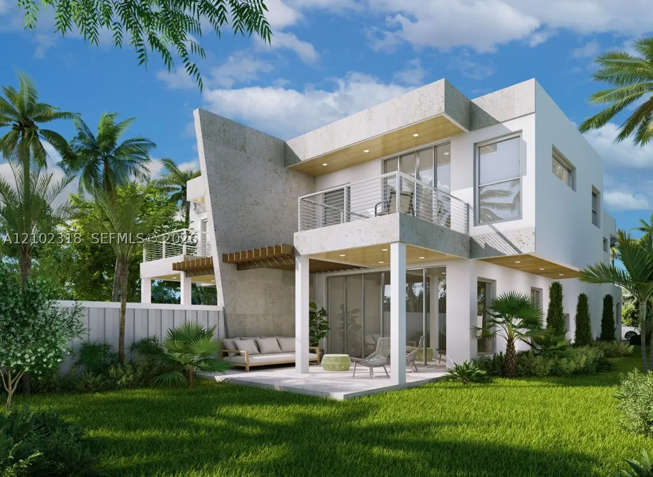 308 SW 14th Ct