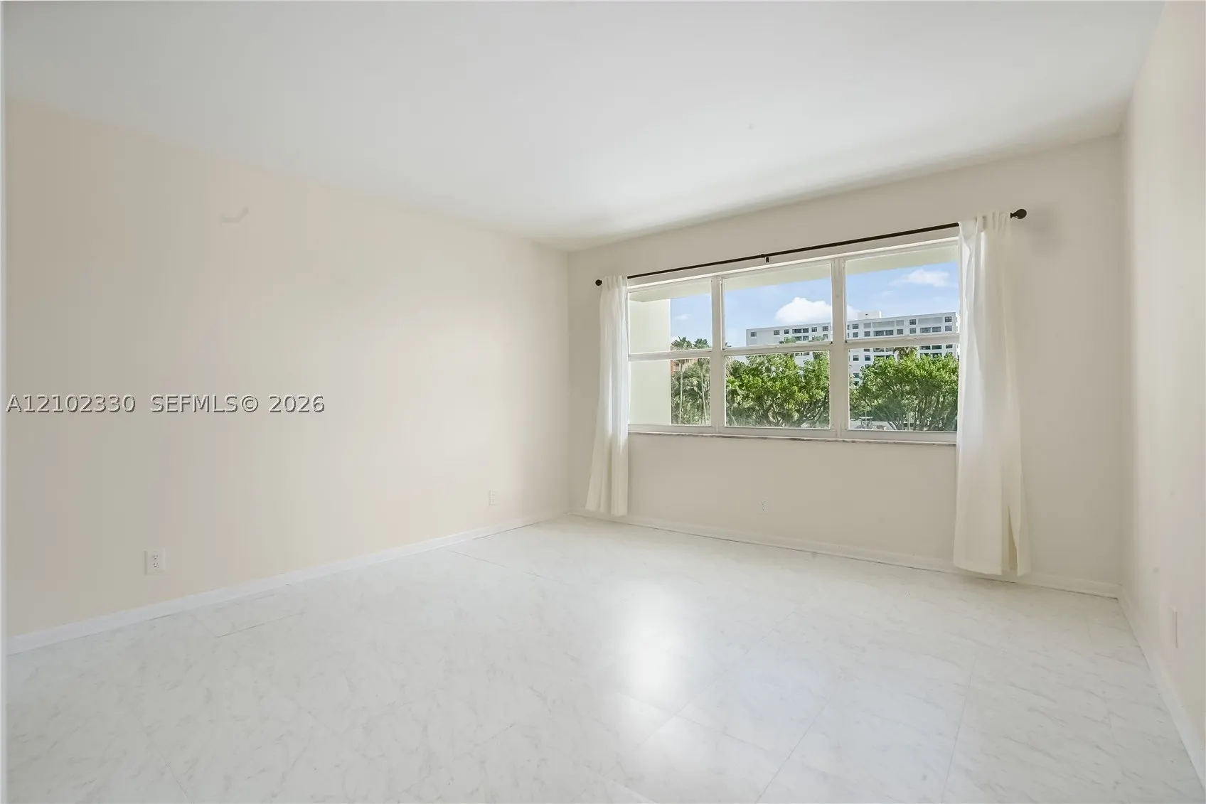 1630 N Ocean Blvd #215