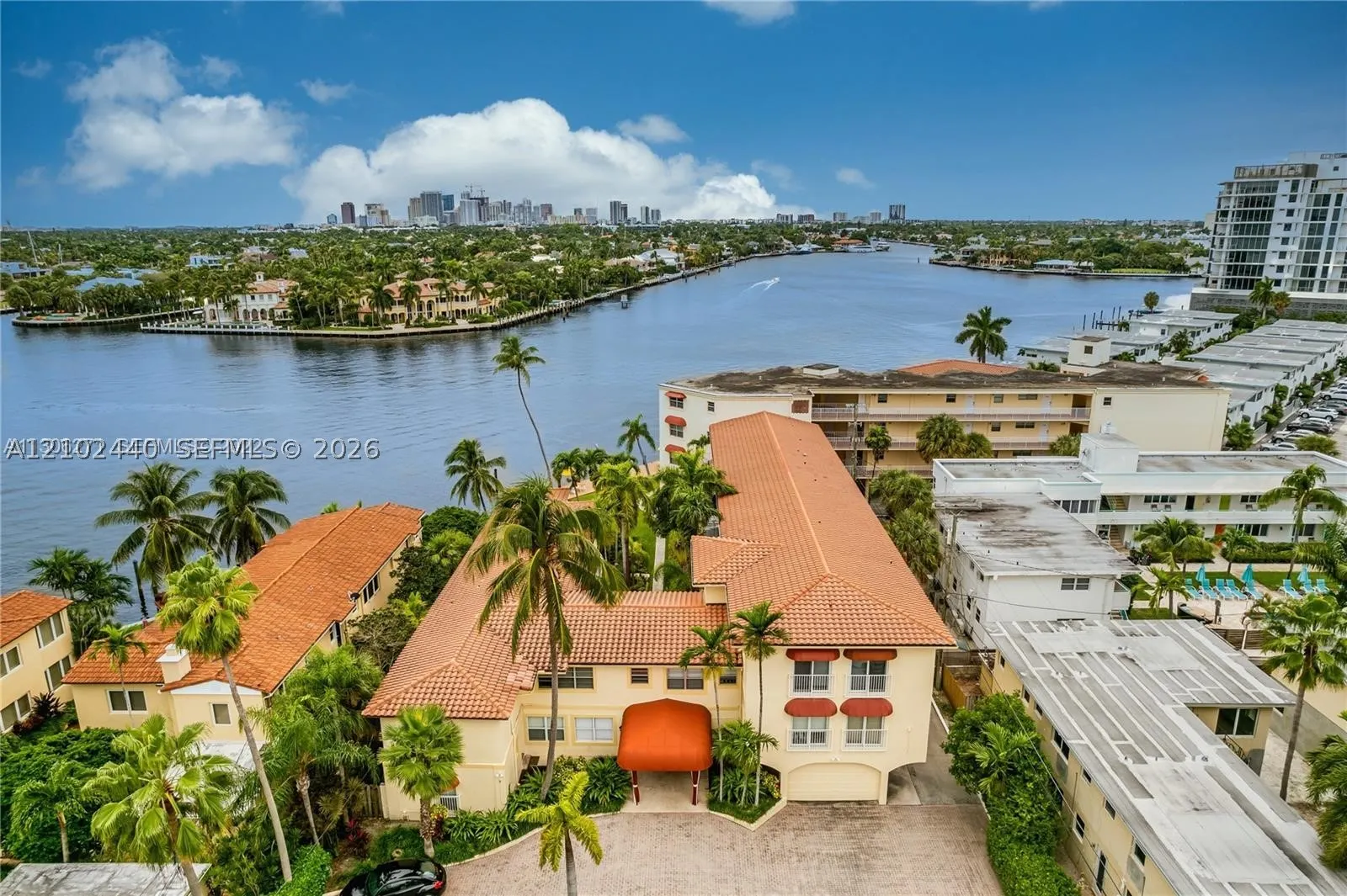 341 N Birch Rd #209