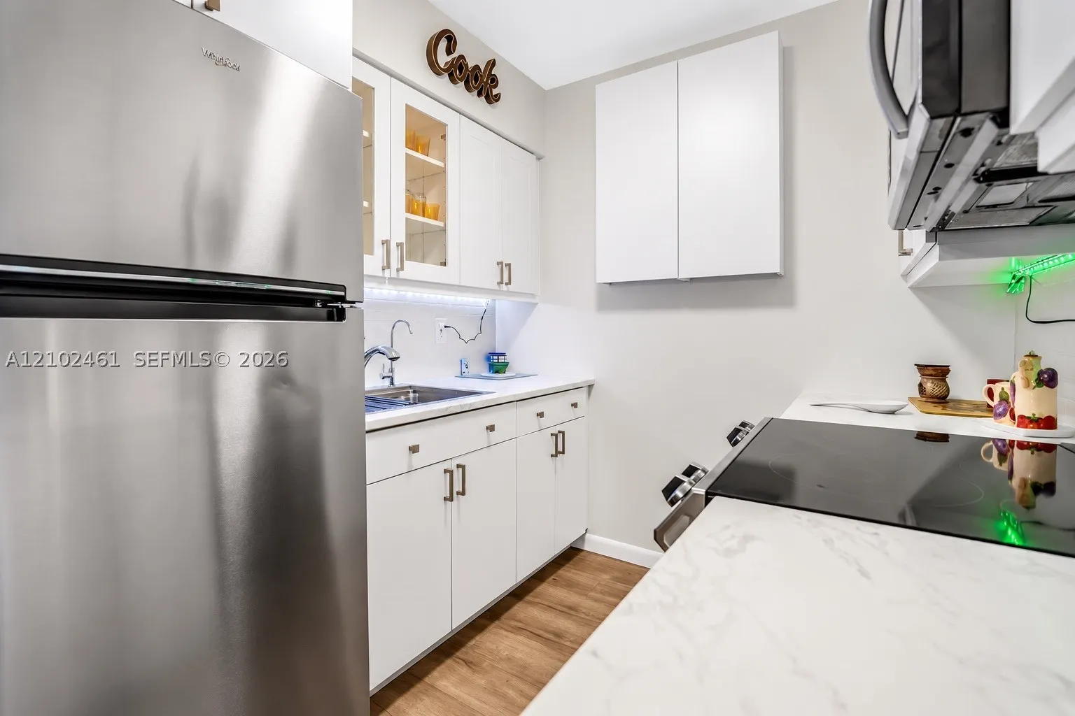 901 SW 11 Ave #17H