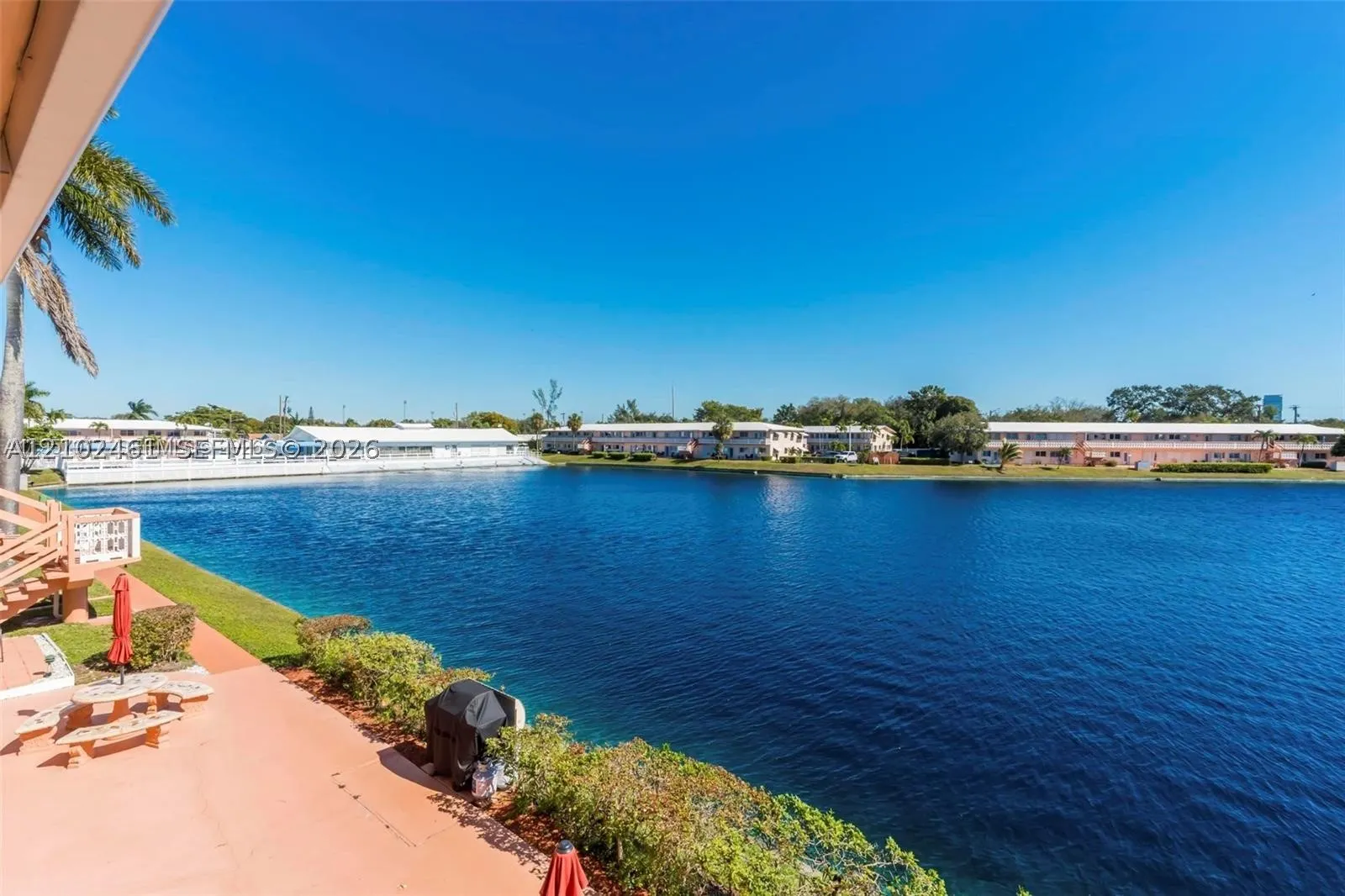 901 SW 11 Ave #17H