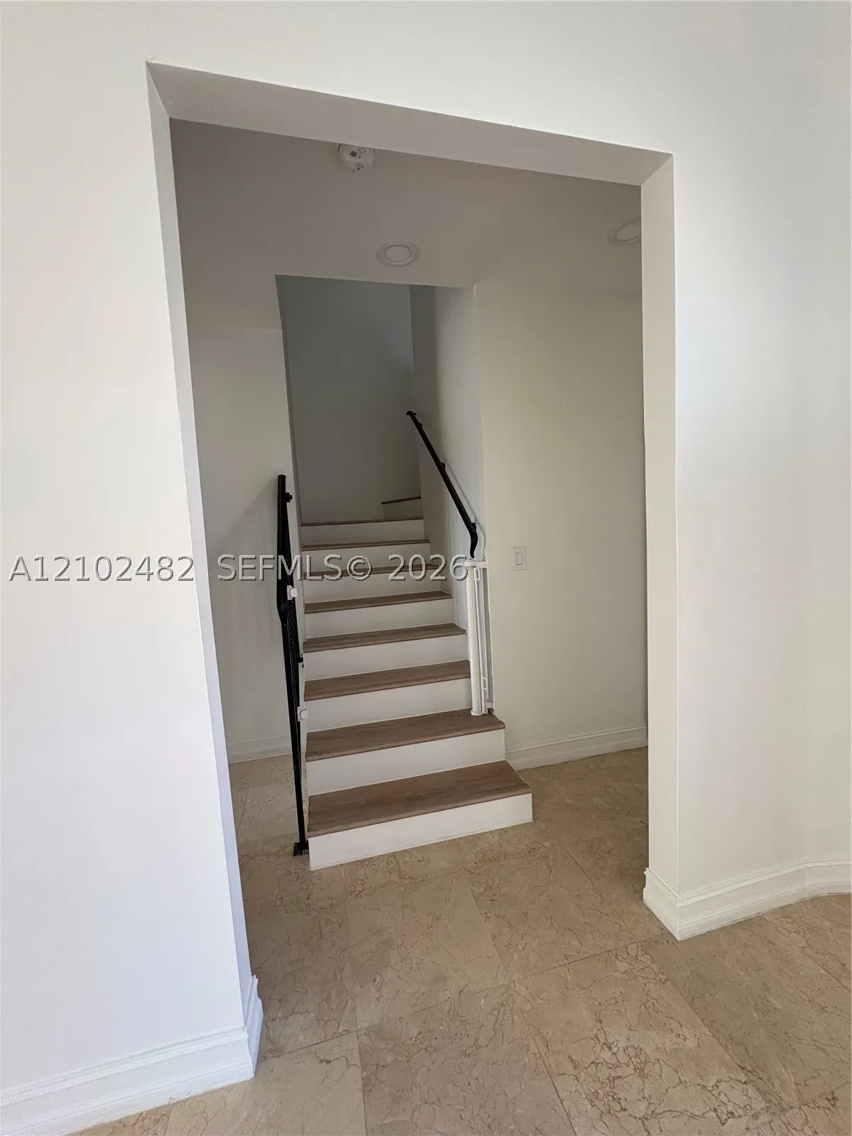 18410 NE 30th Ave #18410