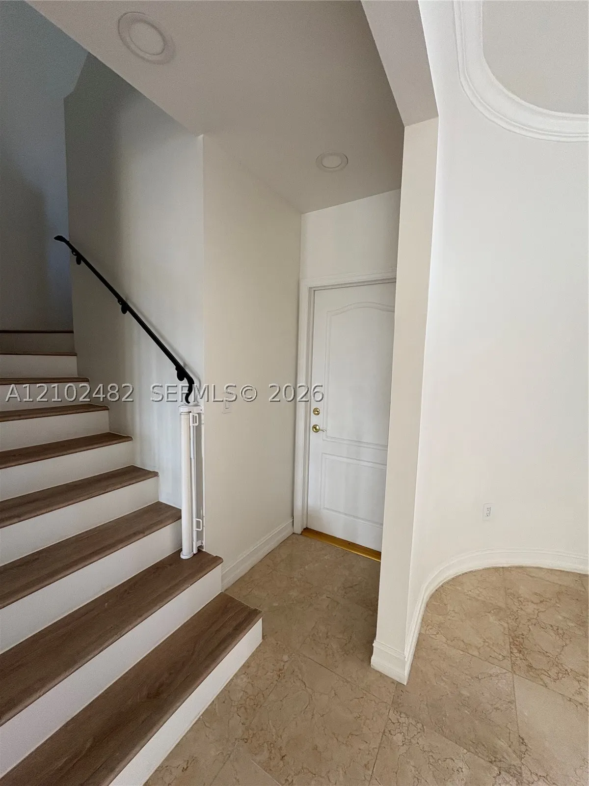 18410 NE 30th Ave #18410