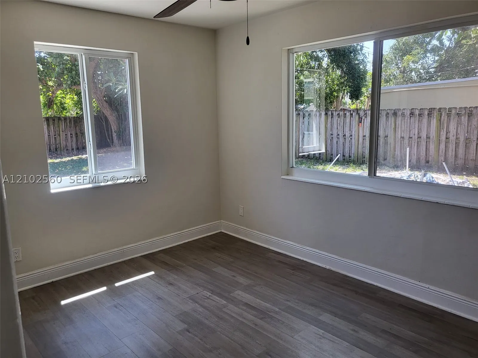 3700 NE 13th Ter