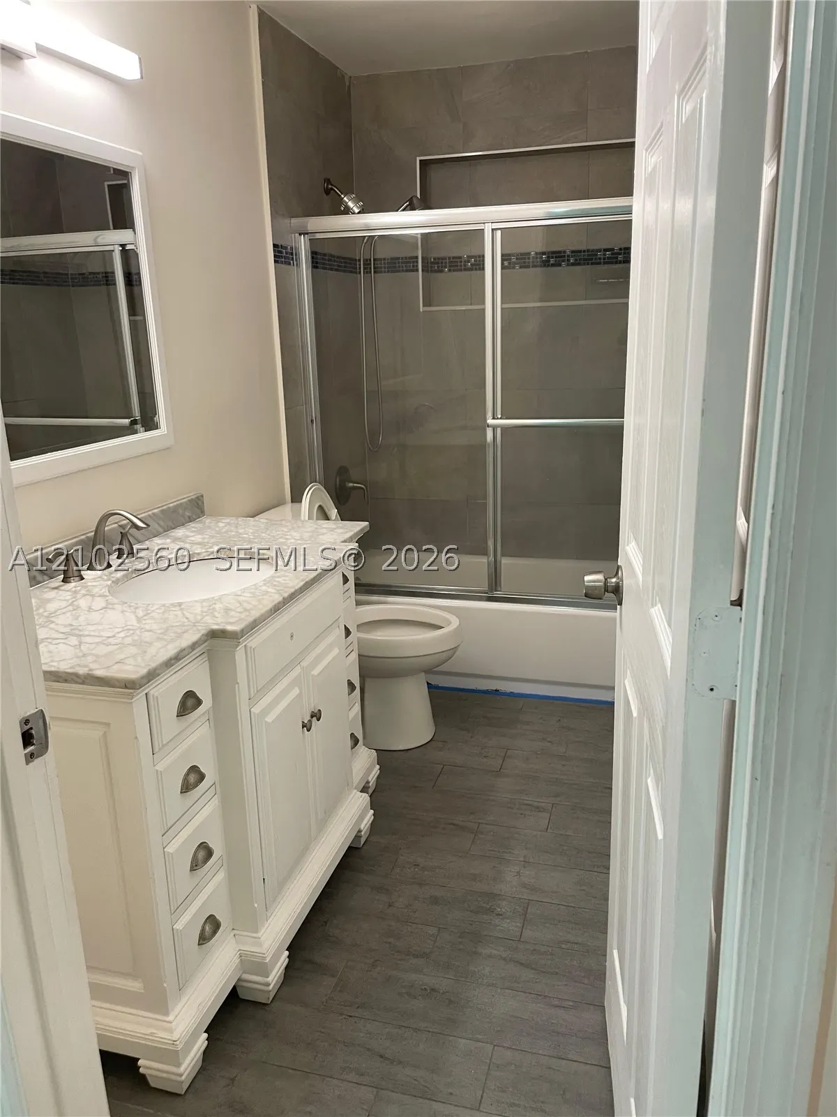 3700 NE 13th Ter