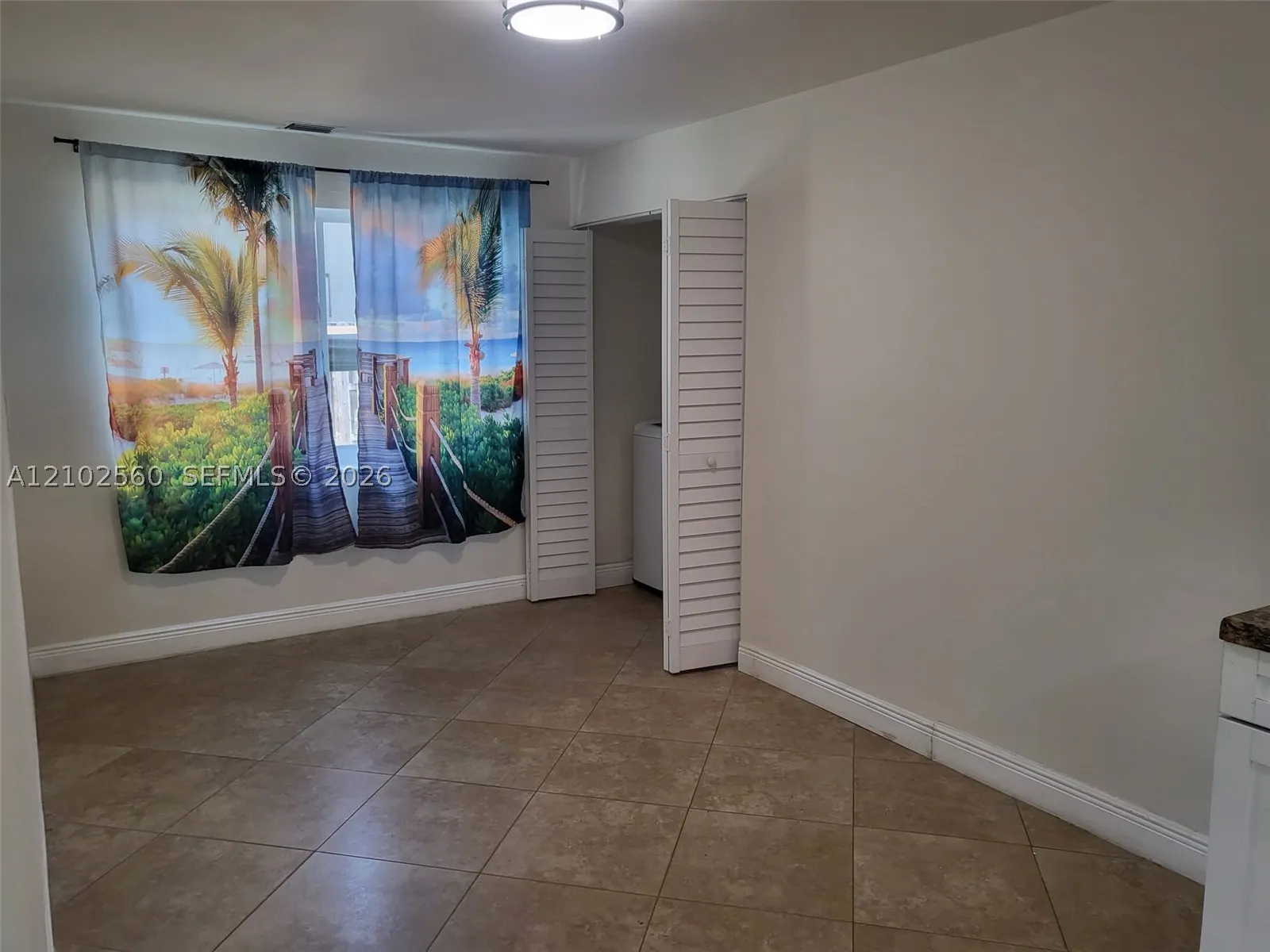 3700 NE 13th Ter
