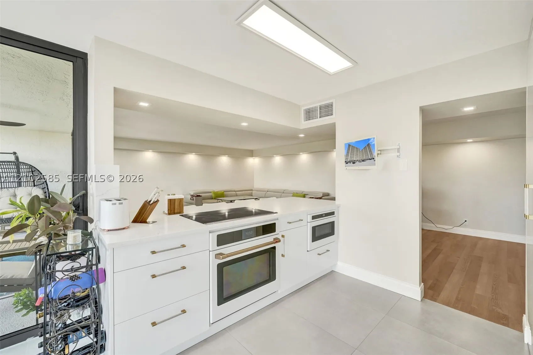 1901 N Ocean Blvd #3B