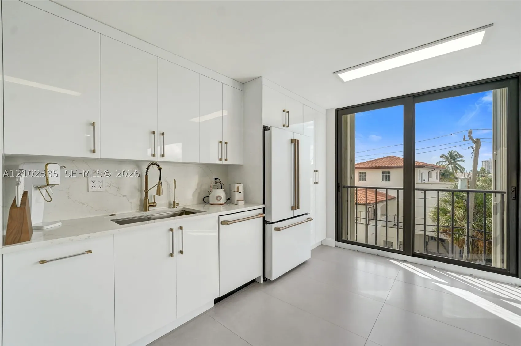 1901 N Ocean Blvd #3B