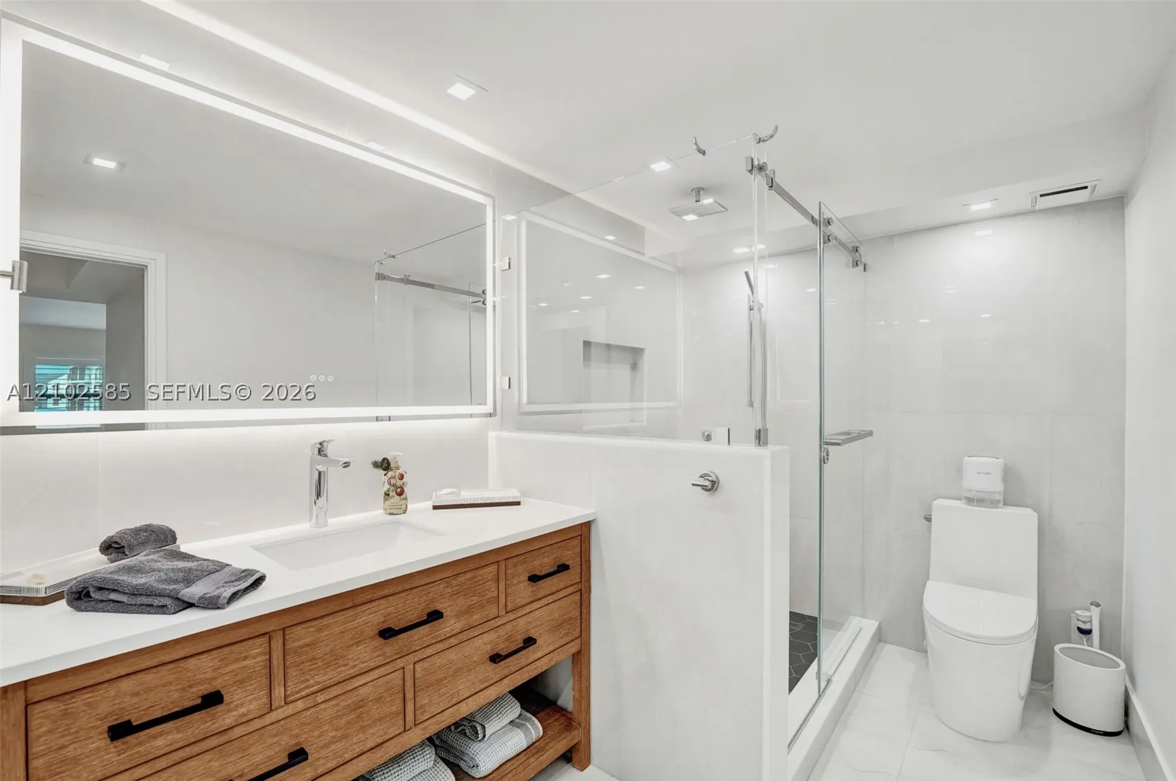 1901 N Ocean Blvd #3B