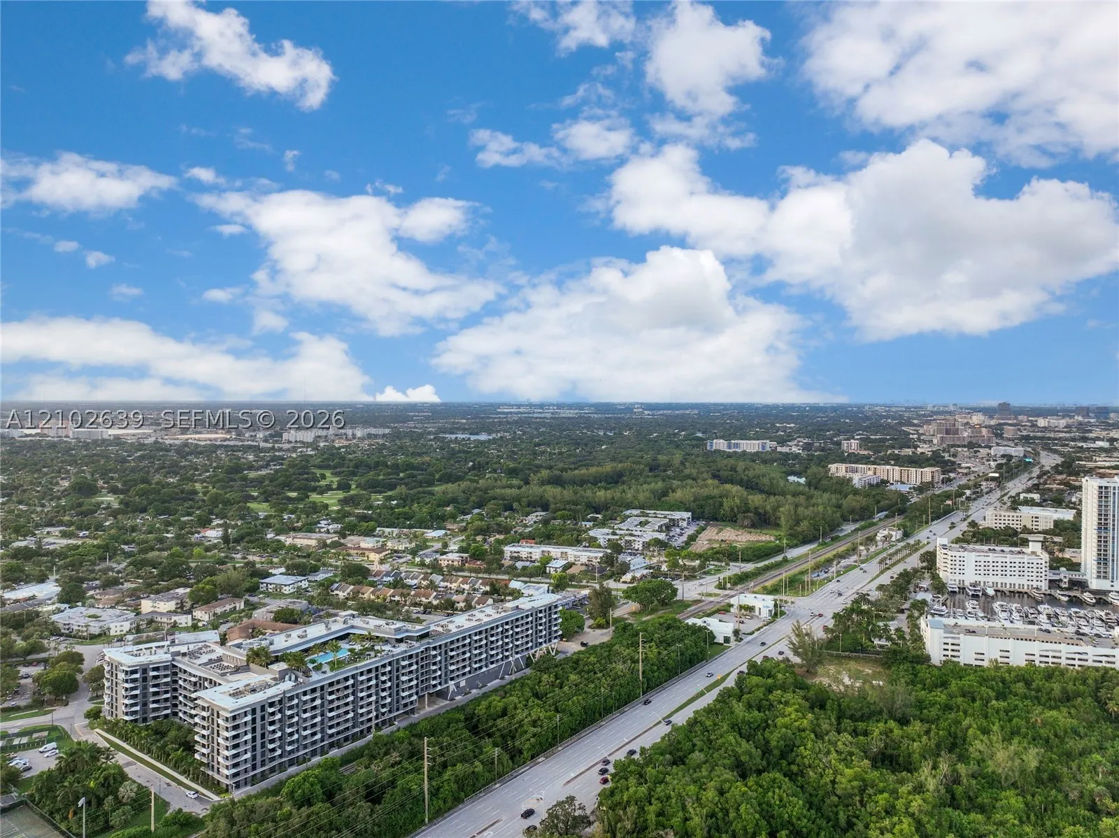 16385 Biscayne Blvd #407