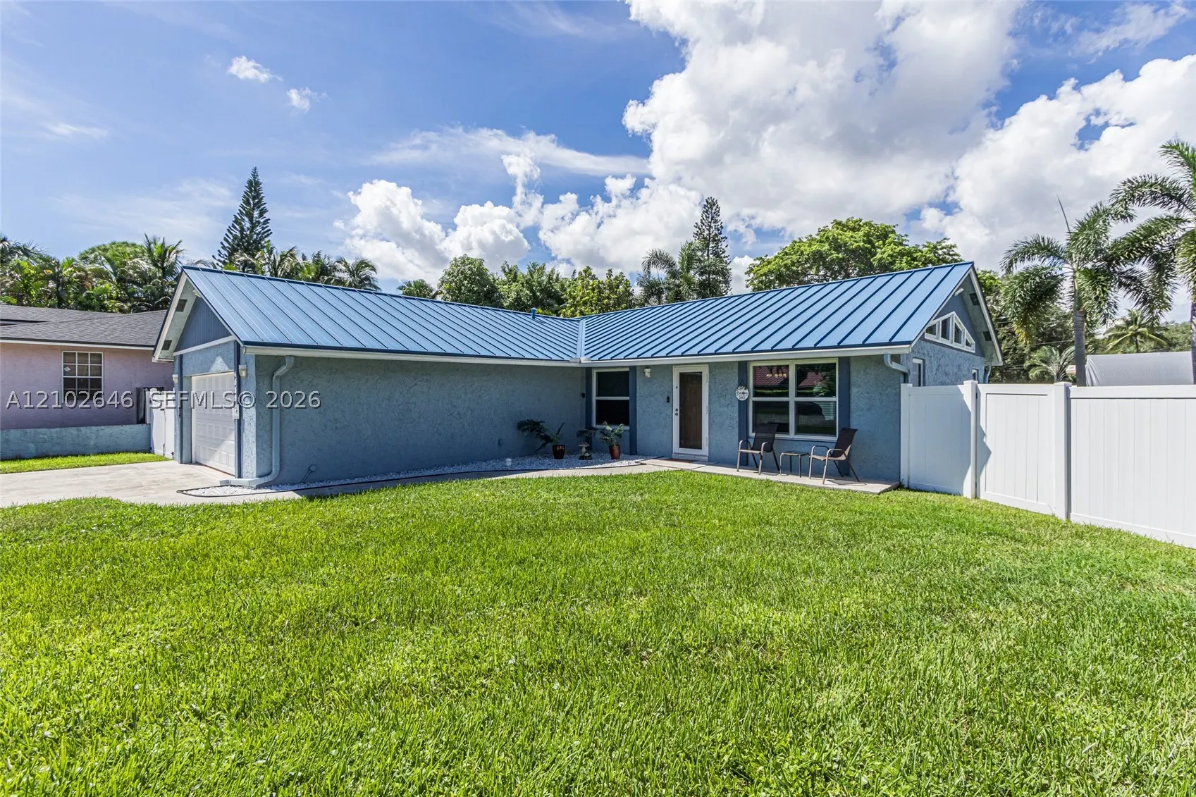 4539 SW 28th Way