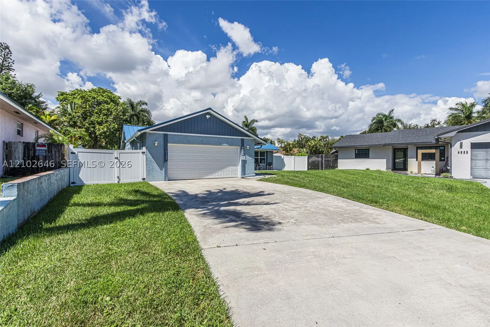 4539 SW 28th Way