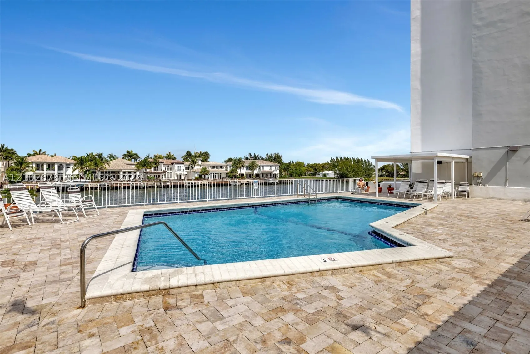 1400 S Ocean Dr #1001
