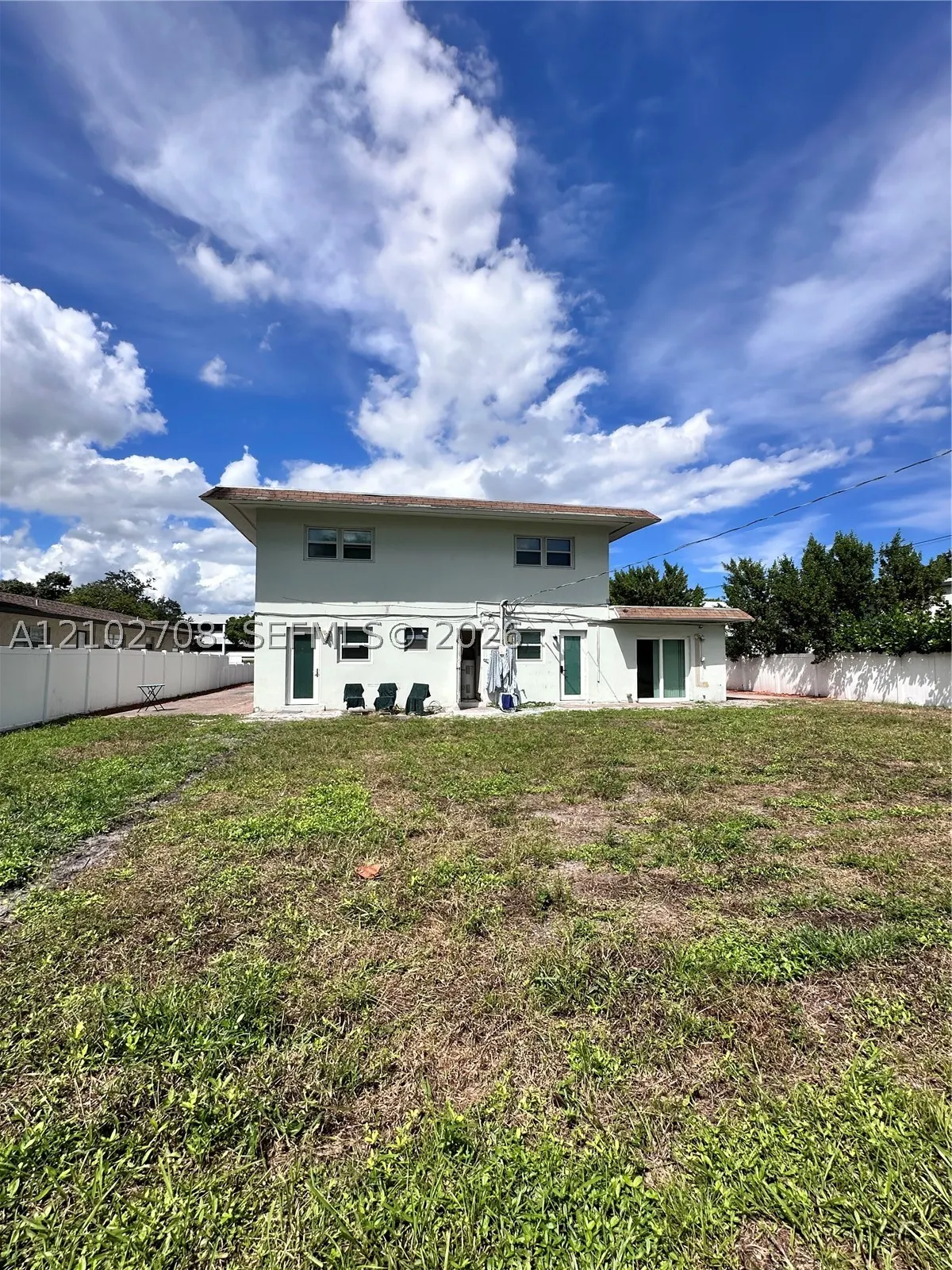 2270 SW 46th Ct #1-2