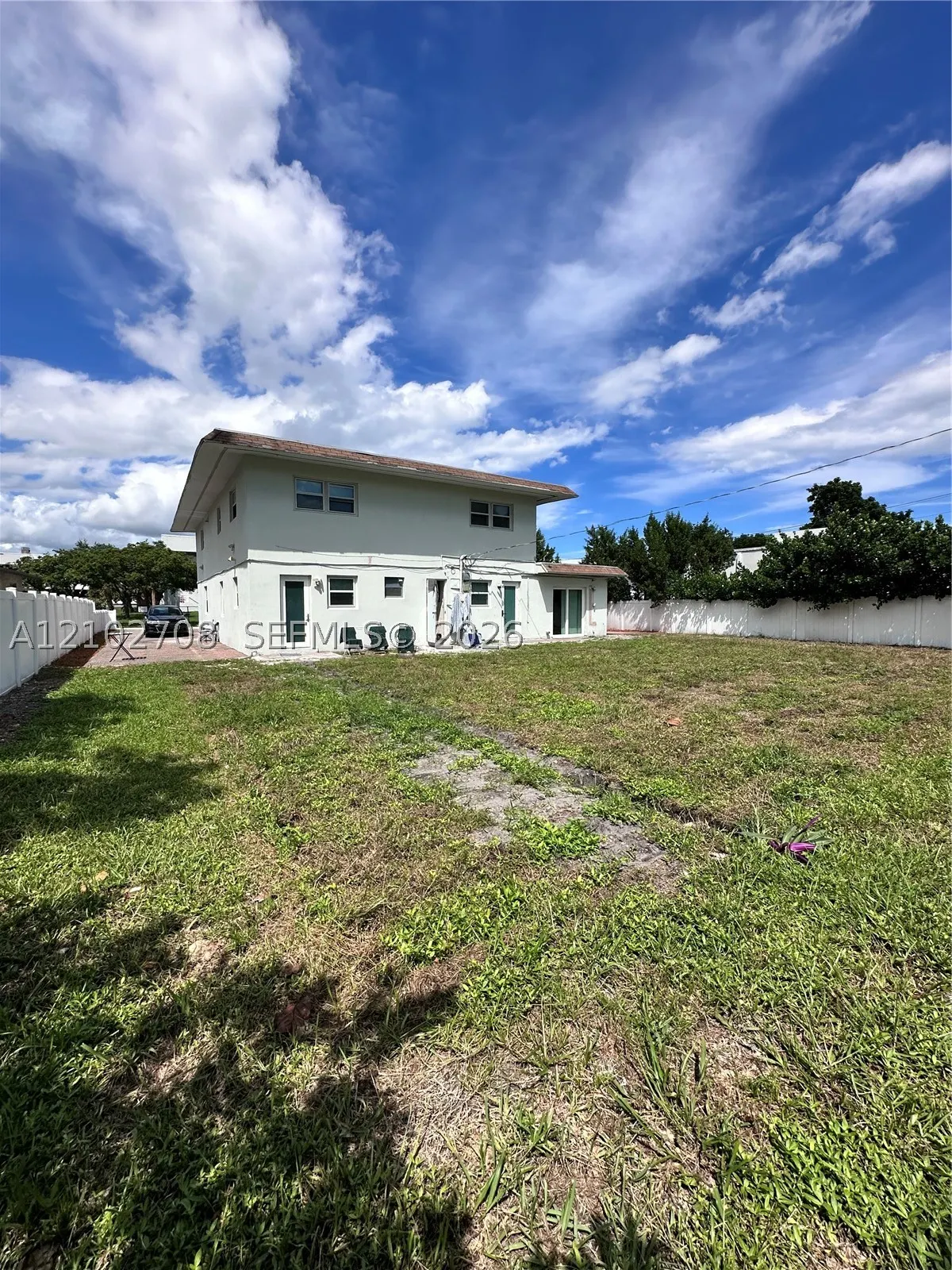 2270 SW 46th Ct #1-2